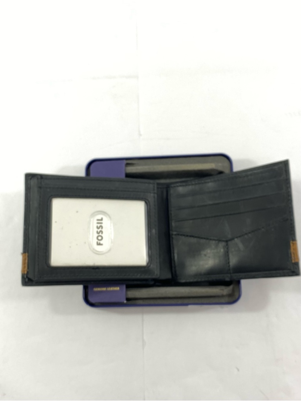 Fossil Classic Men's Black & Tan Genuine Leather Bifold With Flip ID Wallet NWT - Picture 4 of 13